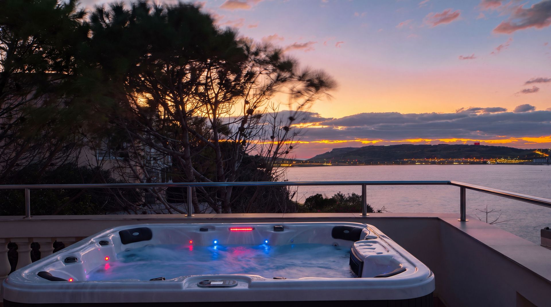 Villa Palma – Heated Jacuzzi