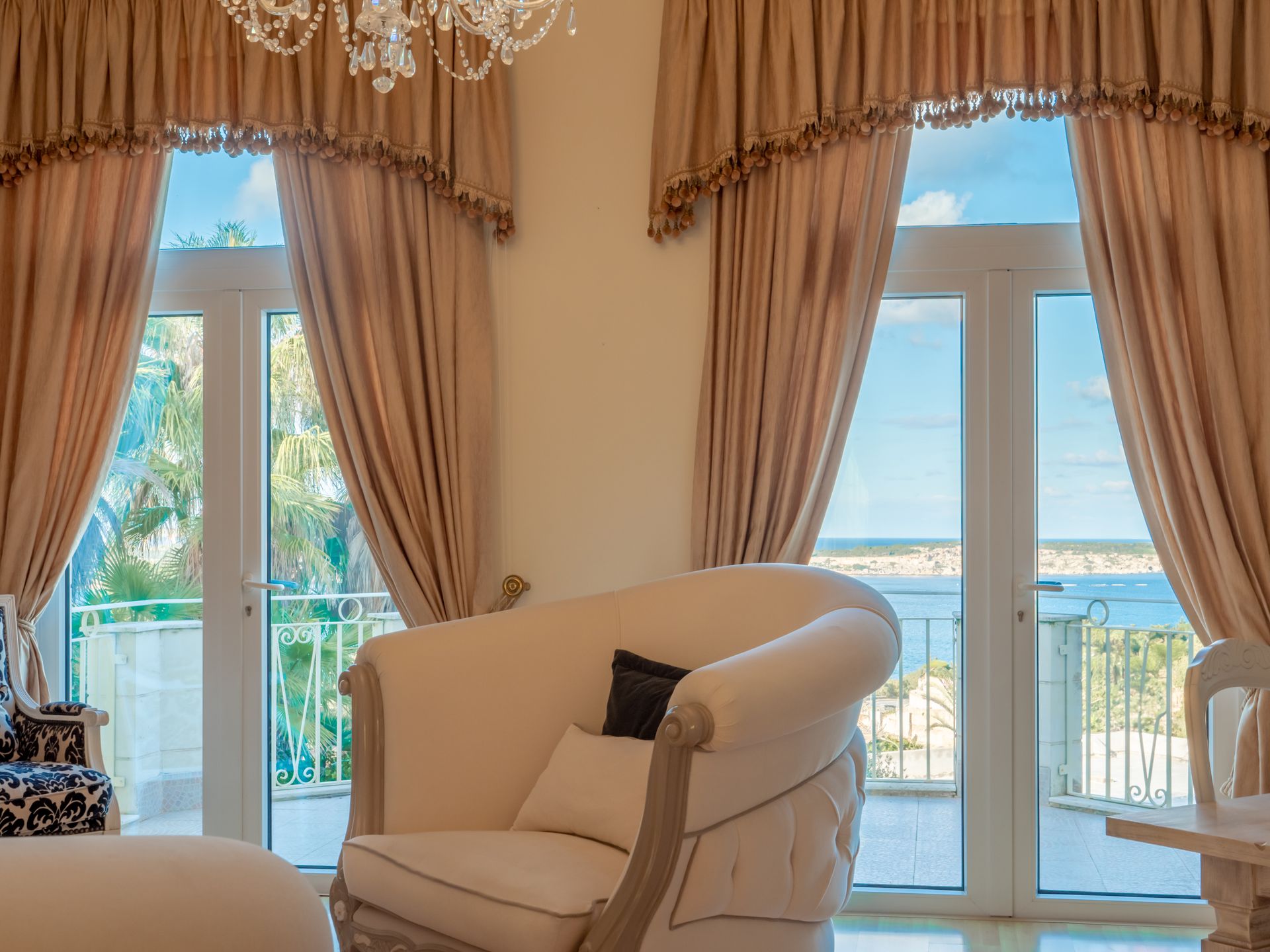 Villa Alexandra – Living Room