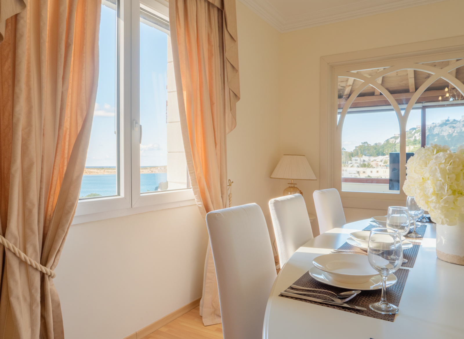 Villa Alexandra – Dining Area