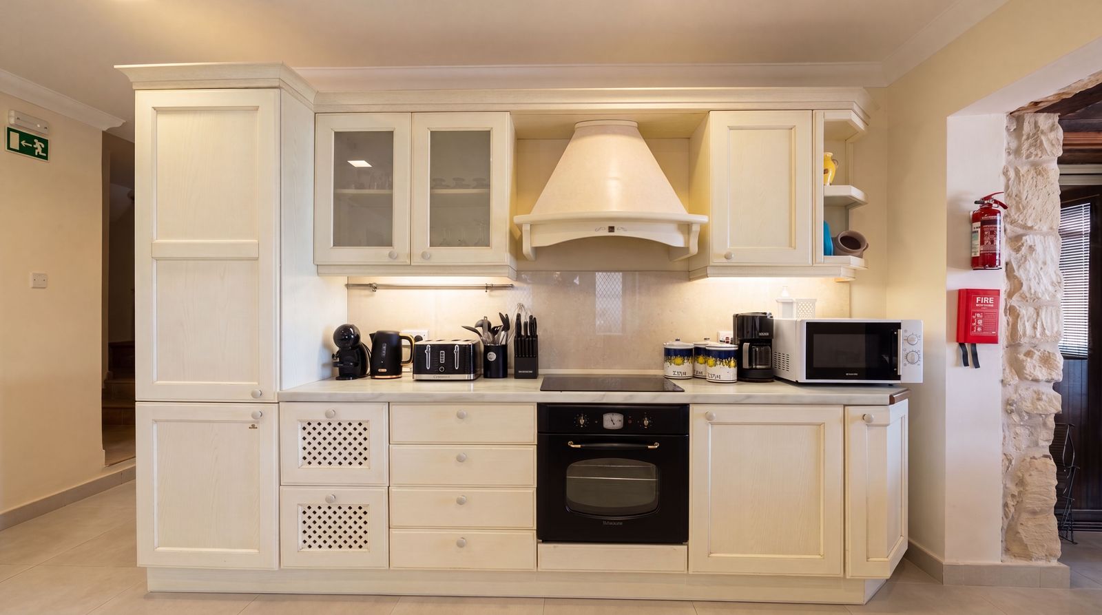 Villa Kampanella – Second Kitchen