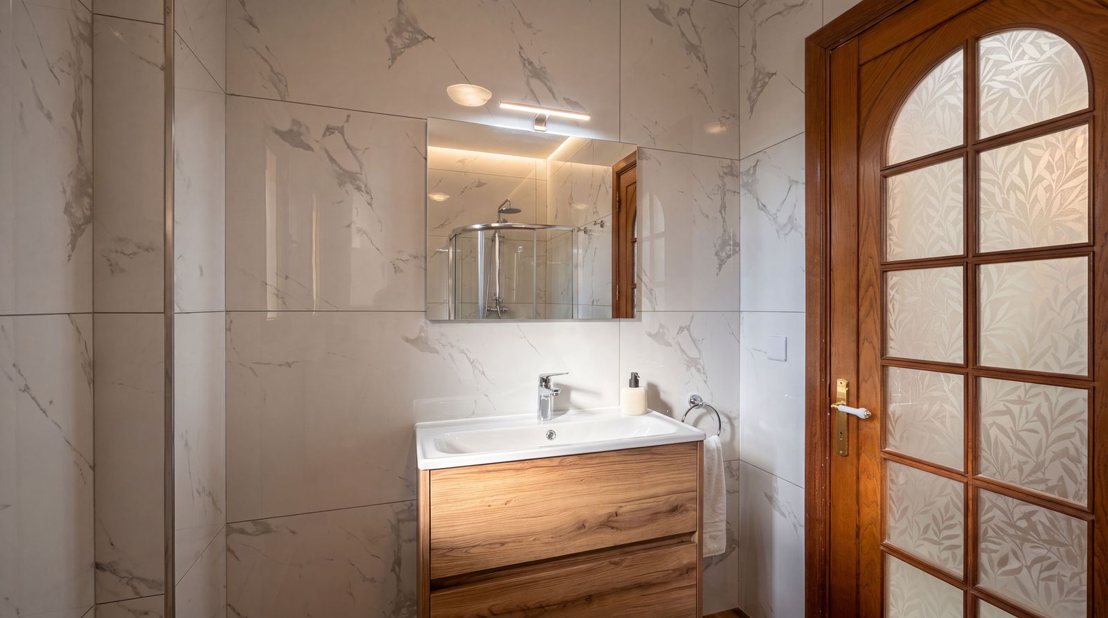 Villa Kampanella – Bathroom 1