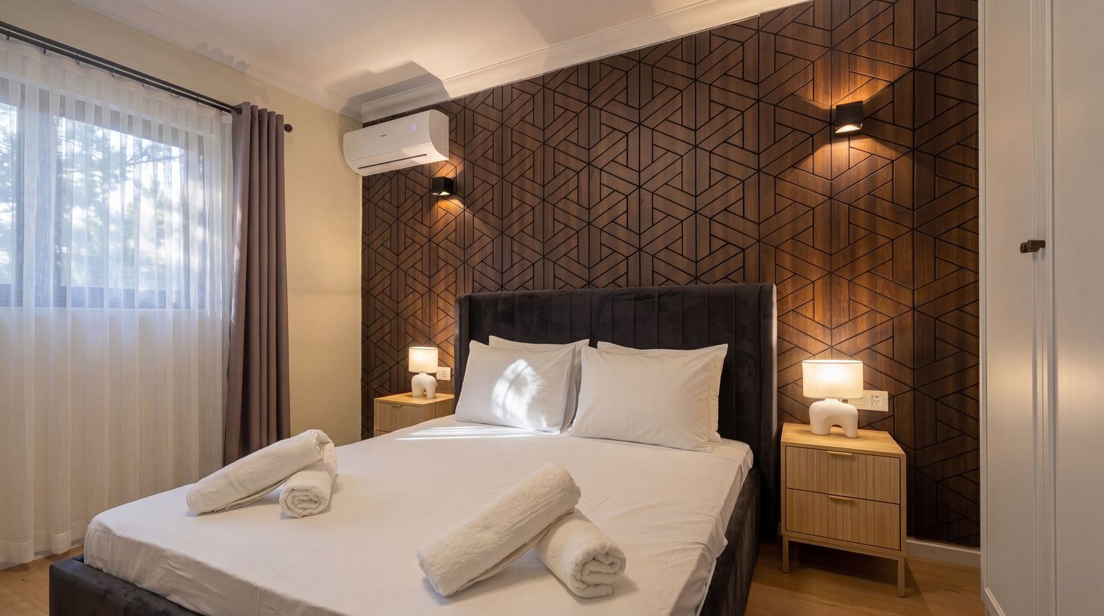 Villa Kampanella – Double Bedoom 1