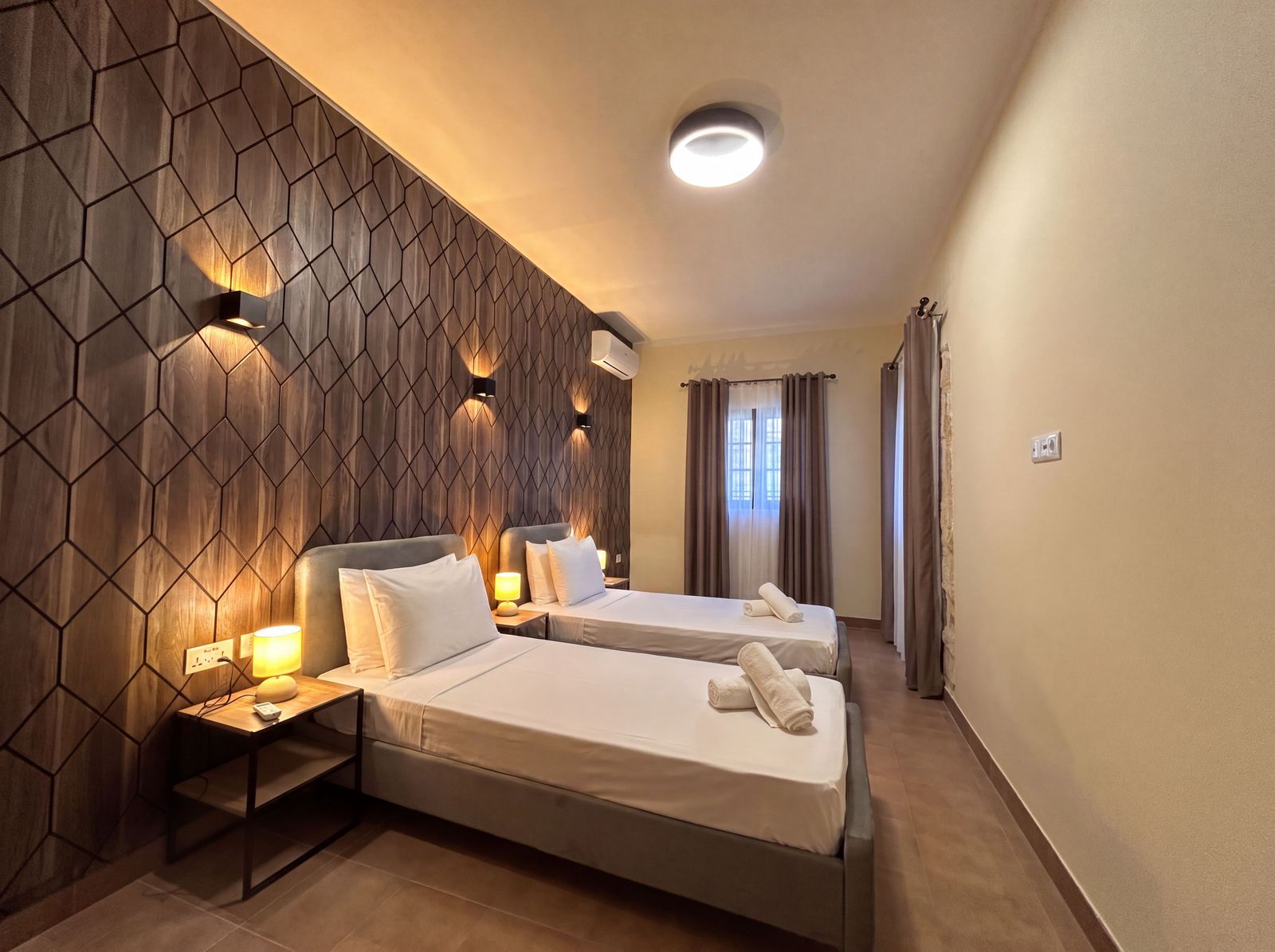 Villa Kampanella – Twin Bedroom