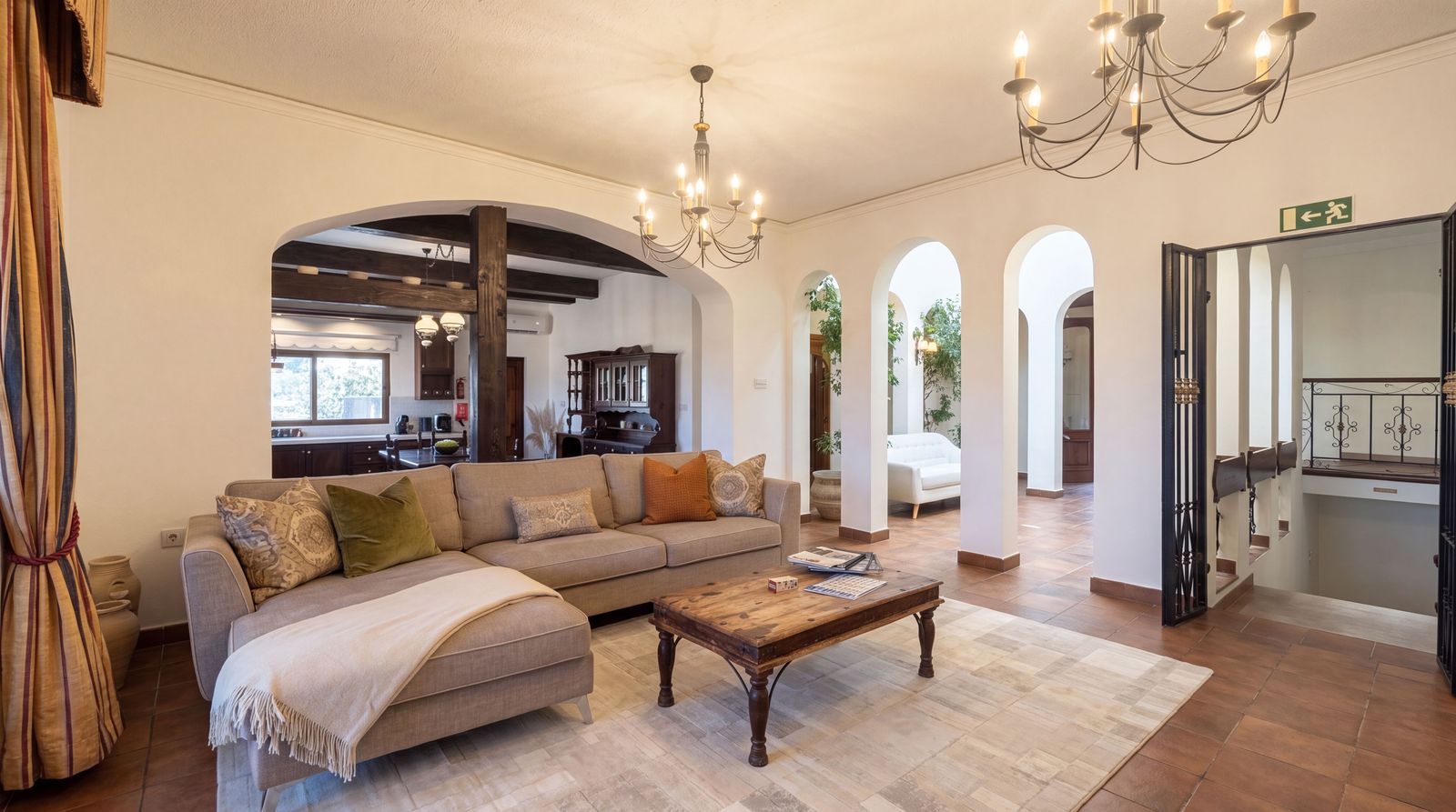 Villa Kampanella – Living Room
