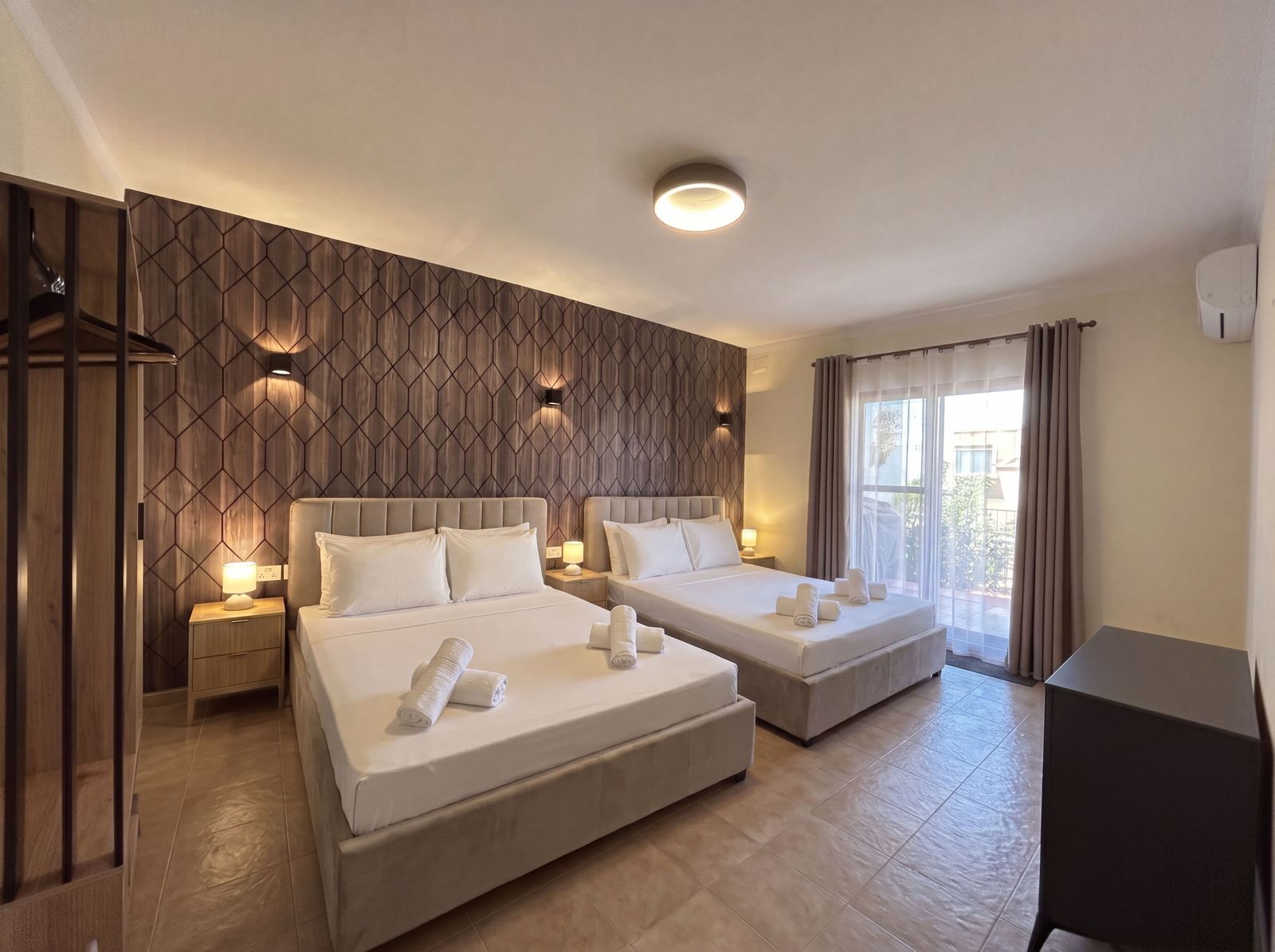 Villa Kampanella – Family Bedroom
