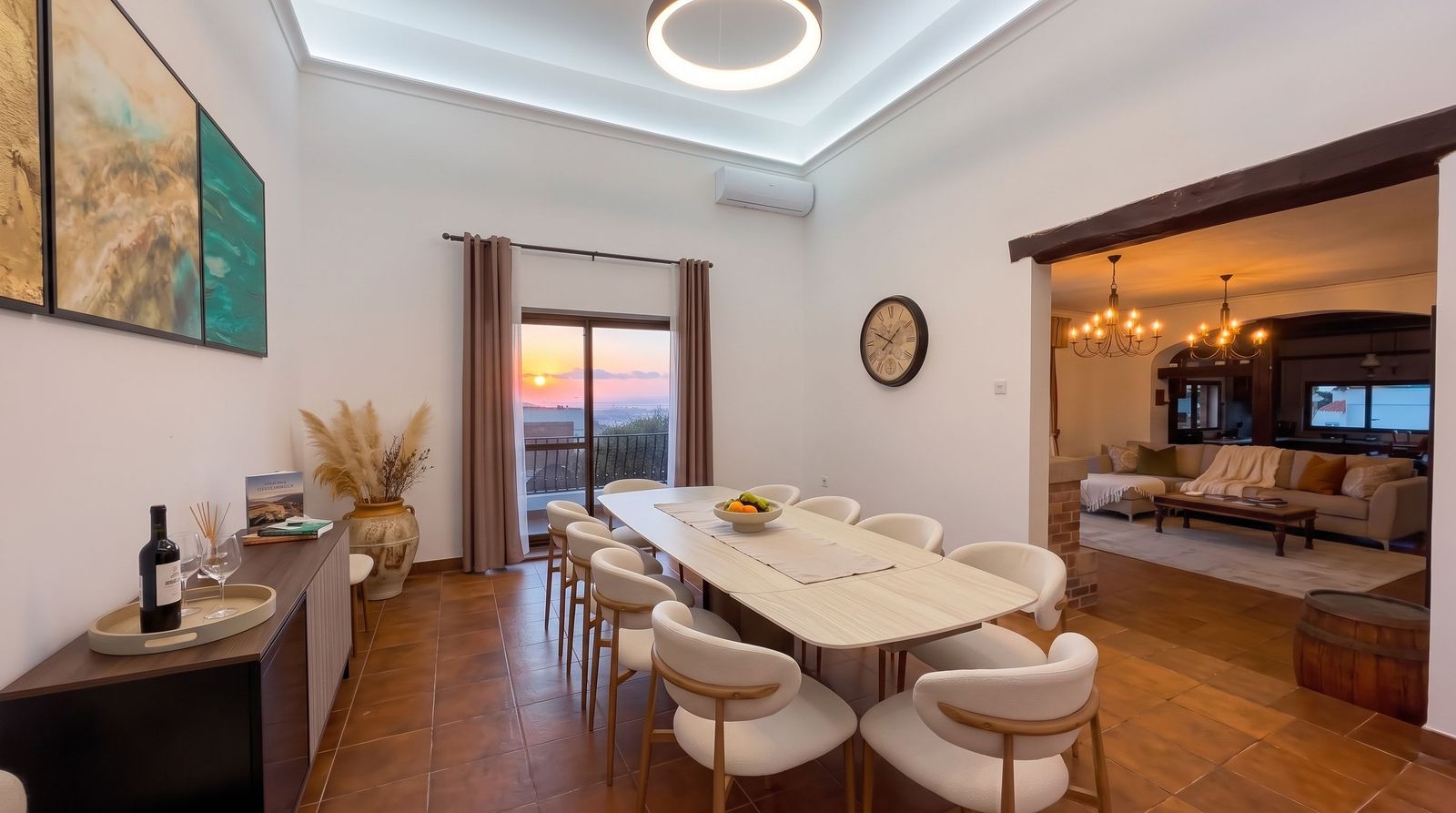 Villa Kampanella – Dinning Area